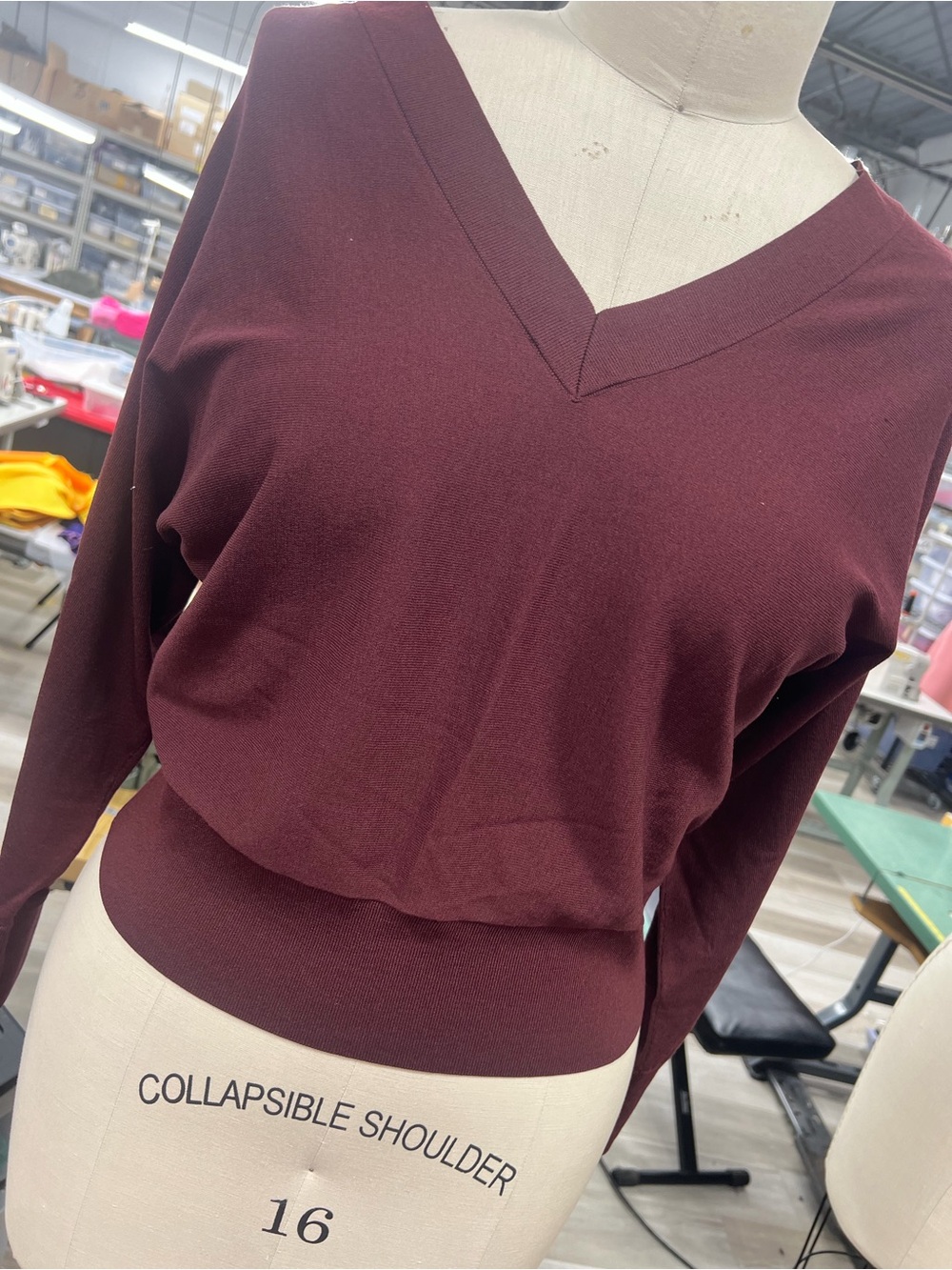 Women's V-neck Long Sleeve Knit Sweater M